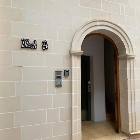 Marble Arch Apt - St Julians