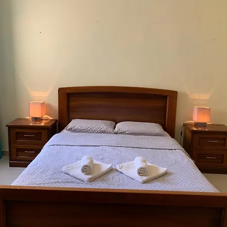 Marble Arch Apt - St Julians